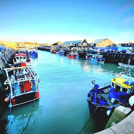 The Lost Lobster - 2 Bedroom Cottage With Parking Whitstable Exterior photo