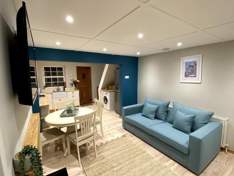 The Lost Lobster - 2 Bedroom With Parking Holiday home *