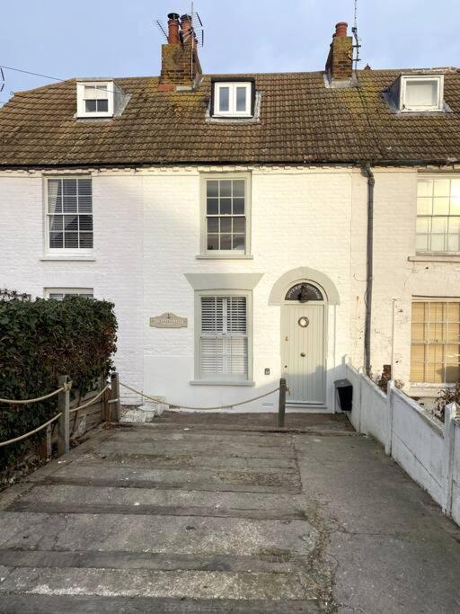 The Lost Lobster - 2 Bedroom With Parking Holiday home
